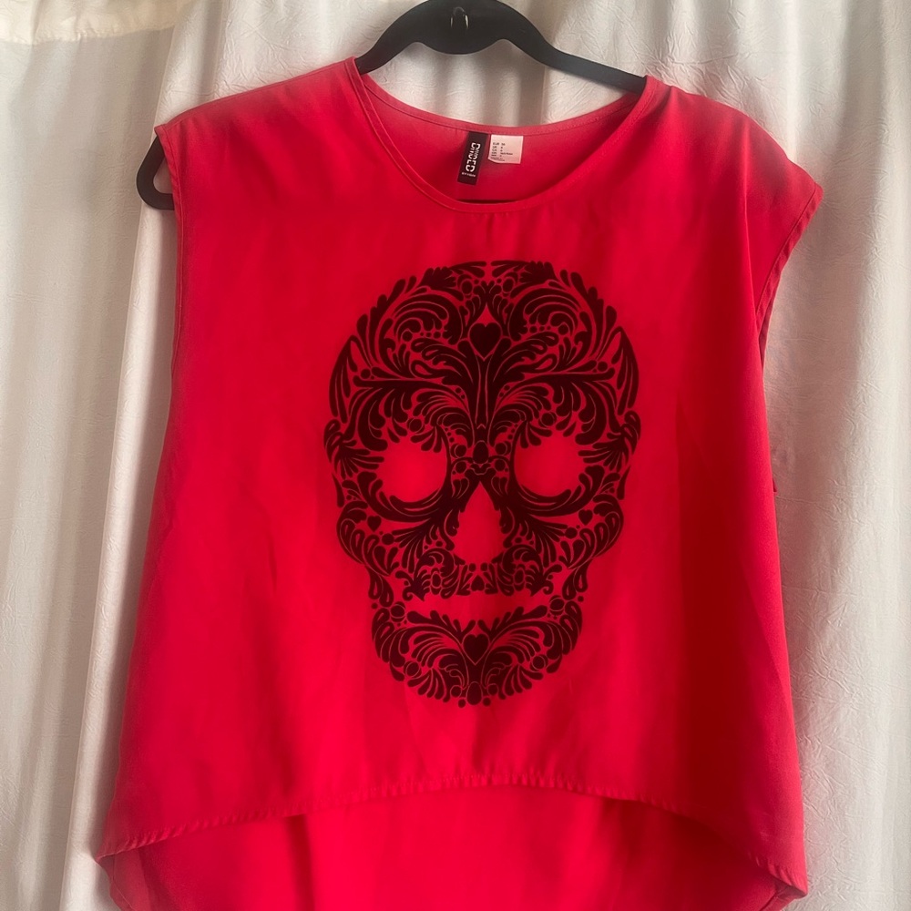 H&M Red Skull Graphic Muscle Tee